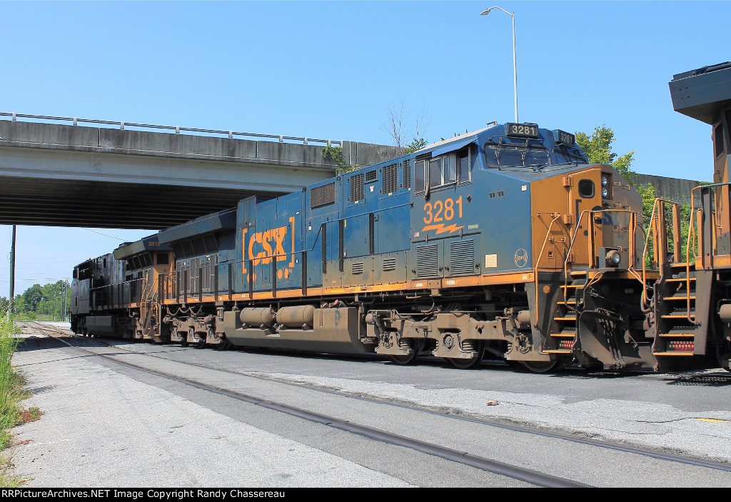 CSXT 3281